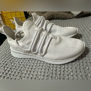 Women’s Adidas sneakers